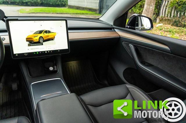 TESLA Model Y DUAL MOTOR LONG RANGE 2024 - GARANZIA UFFICIALE