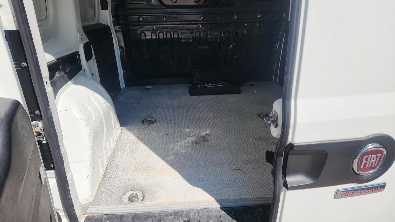 Fiat Doblo 1.6 DIESEL 3 POSTI