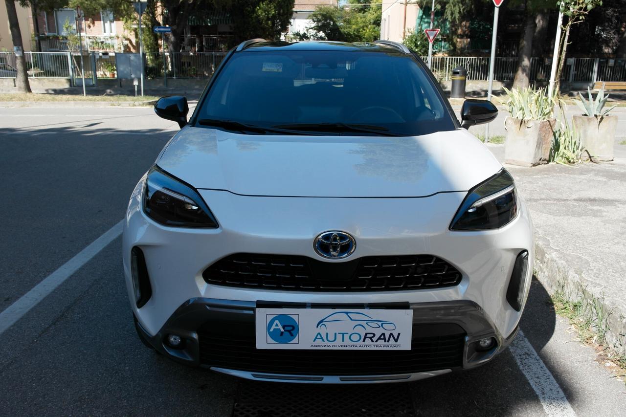 Toyota Yaris Cross 1.5 Hybrid 5p. E-CVT AWD-i Adventure