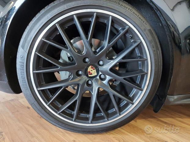 PORSCHE Panamera 4.0 4S Diesel BLACK 'MATRIX' SO