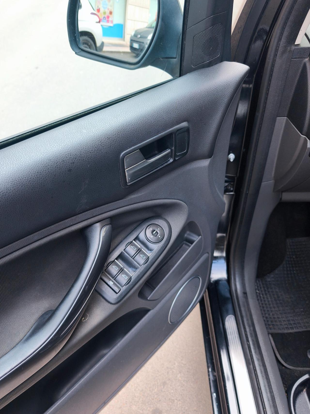 Ford C-Max 1.6 TDCi 90 CV Titanium 2009