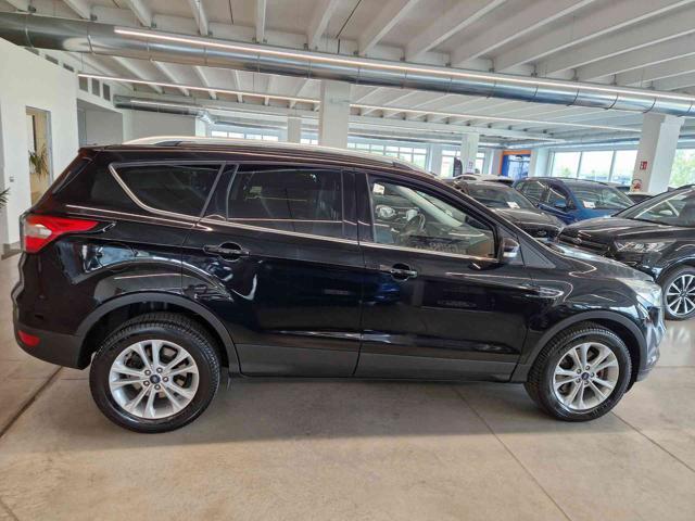 FORD Kuga 1.5 TDCI 120 CV S&S 2WD Powershift Titanium