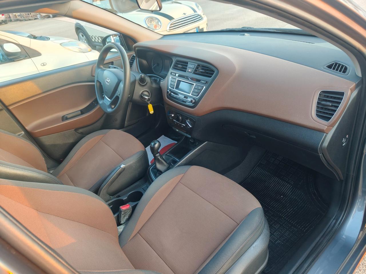 Hyundai i20 1.2 Comfort 5p Uniproprietario