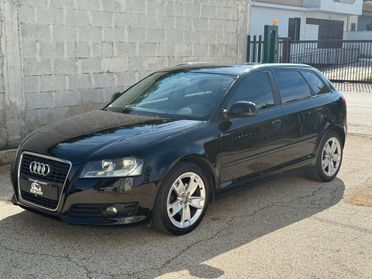 Audi A3 SPB 1.6 TDI 105 CV CR Ambition