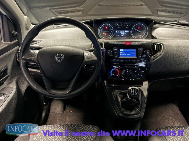 LANCIA Ypsilon 1.0 Hybrid 70 cv Ecochic Silver - PROMO