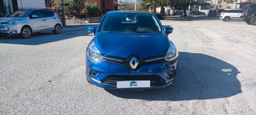 Renault Clio TCe 12V 90 CV GPL 5 porte Moschino Life