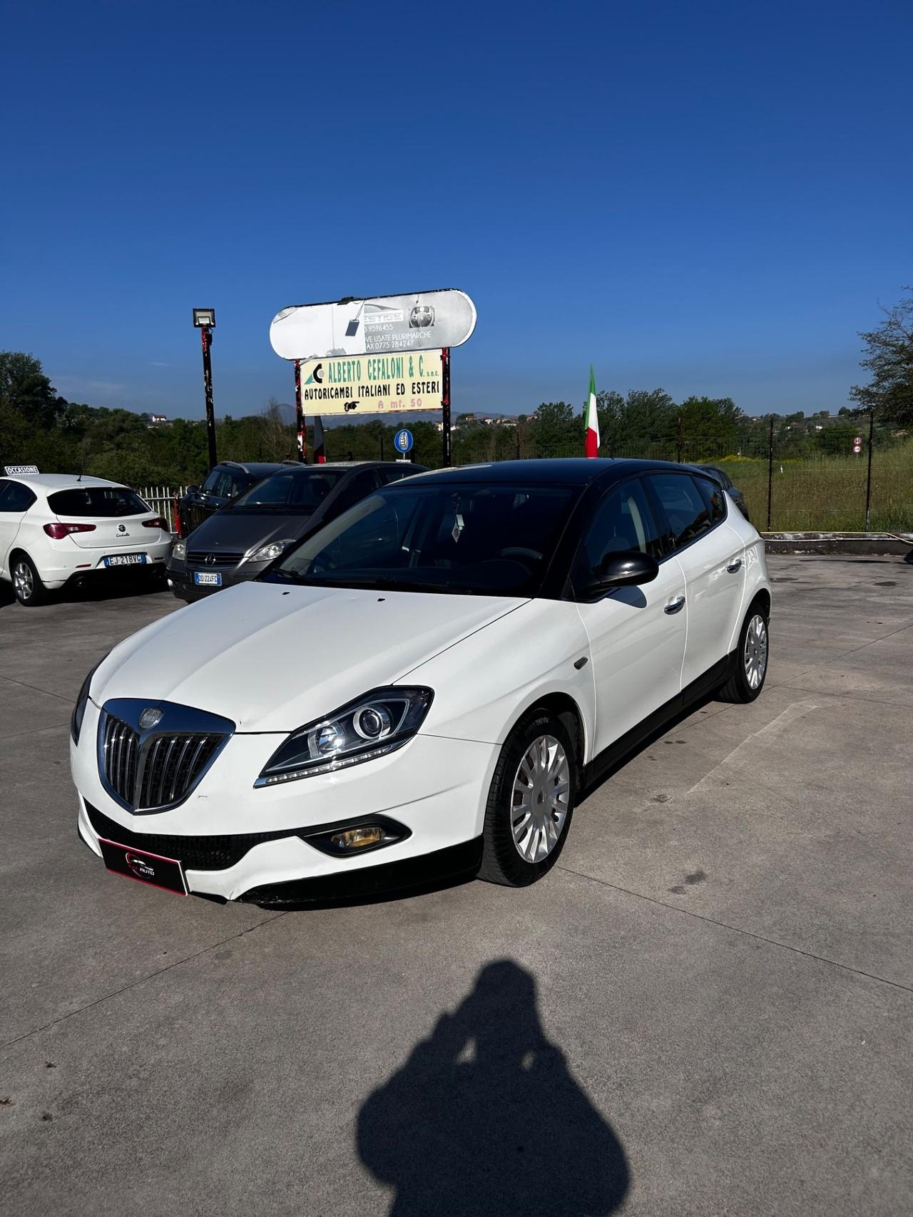 Lancia Delta 1.4 T-Jet 120 CV Silver