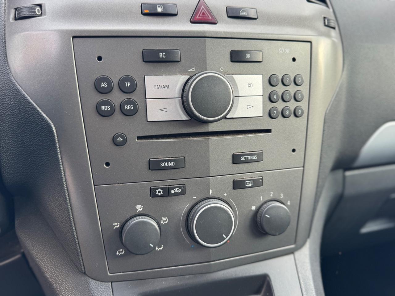 Opel Zafira 1.6 16V ecoM 94CV Cosmo