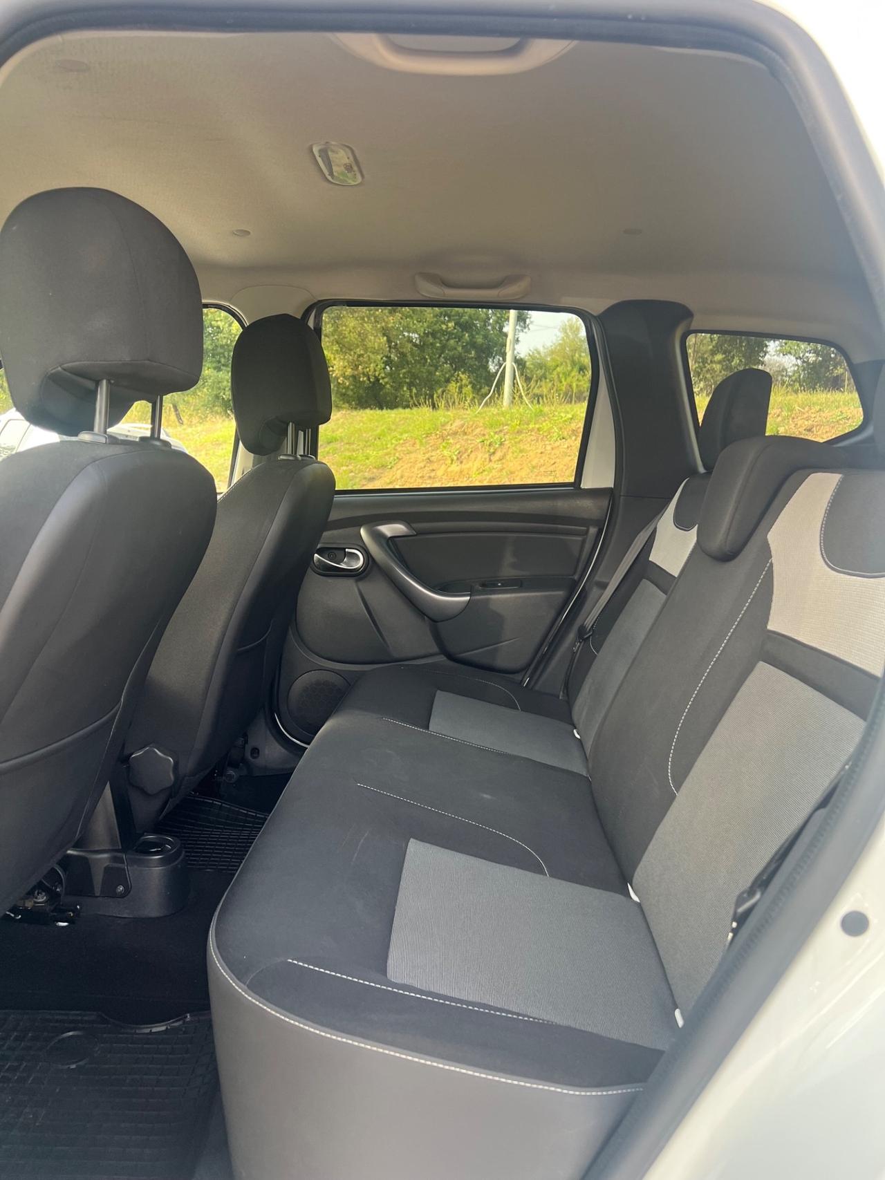 Dacia Duster 1.6 GPL Lauréate PERMUTE RATE GARANZIA