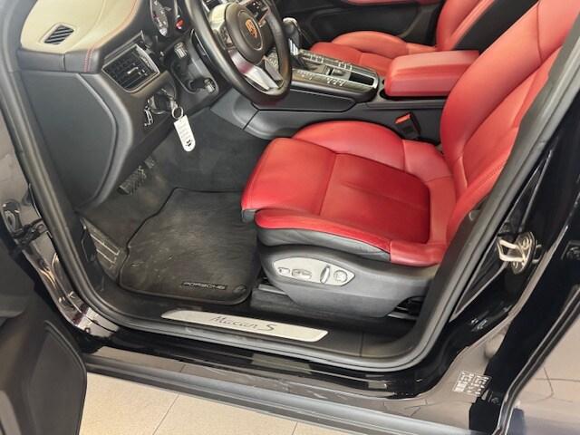 PORSCHE Macan 3.0 S