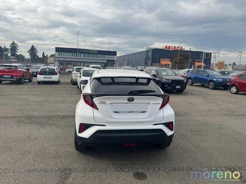 Toyota C-HR 1.8h Business e-cvt