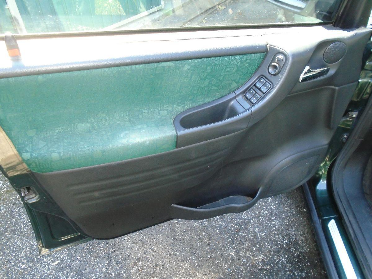 OPEL Zafira '2001 1.6i 16v 7 POSTI