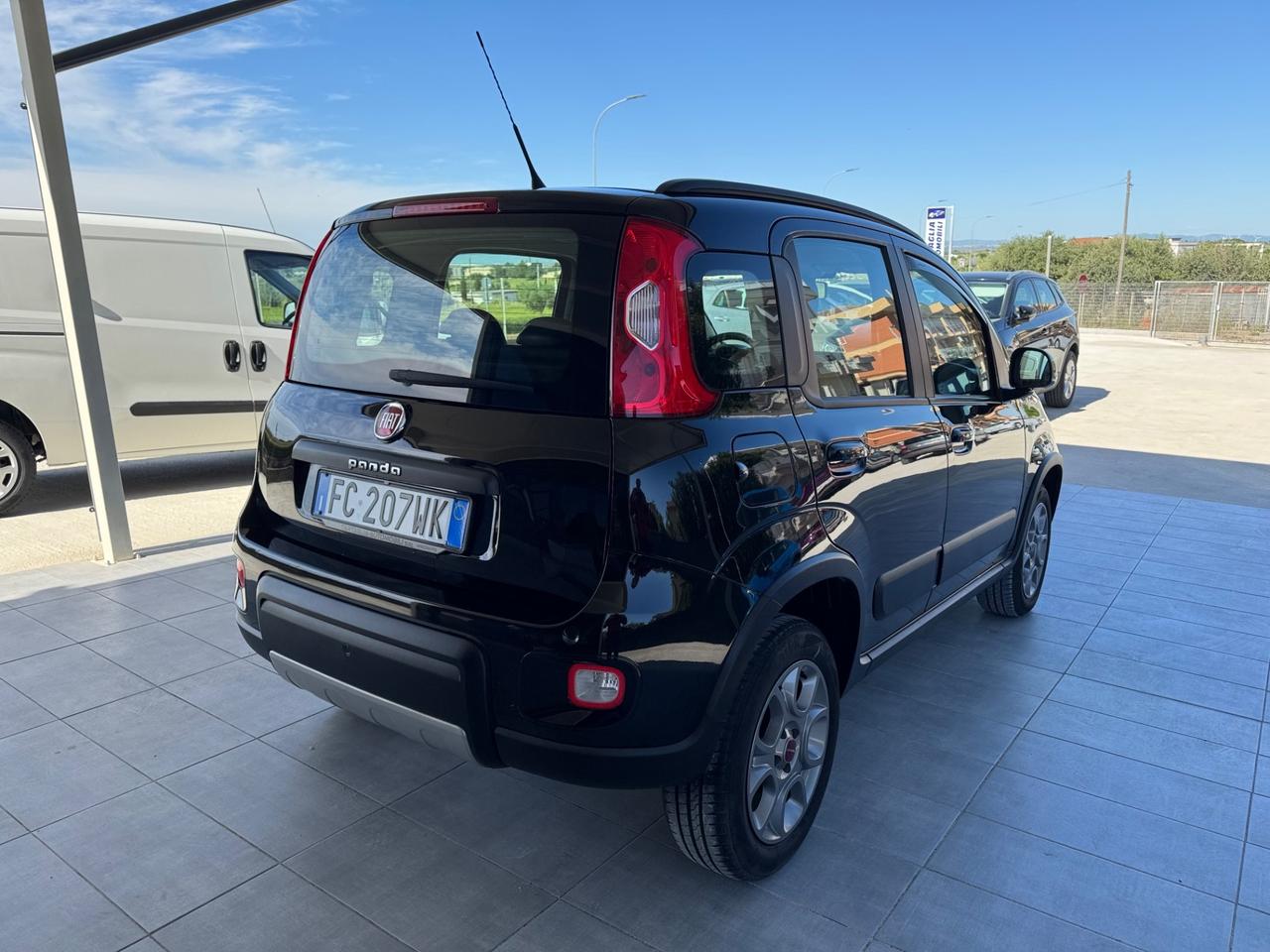Fiat Panda 1.3 MJT 95 CV TREKKING E6