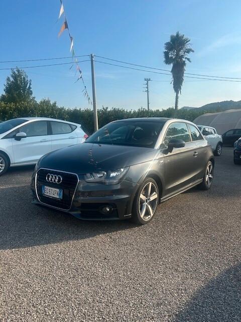 Audi A1 1.6 TDI 105 CV Ambition - 2011