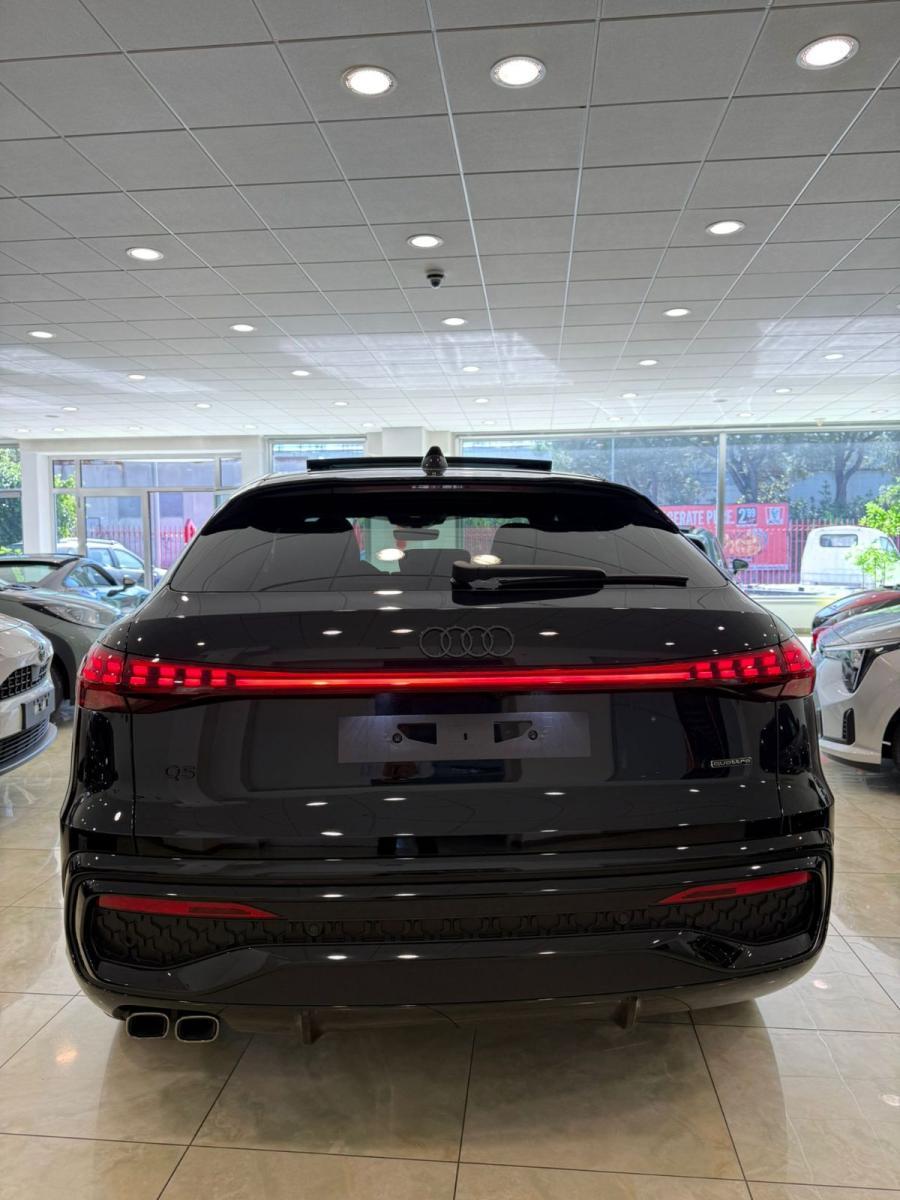 AUDI - Q5 Sportback
