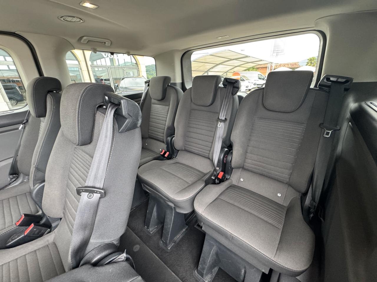 Ford Tourneo Custom Titanium 2.0 TDCi 130CV 8posti