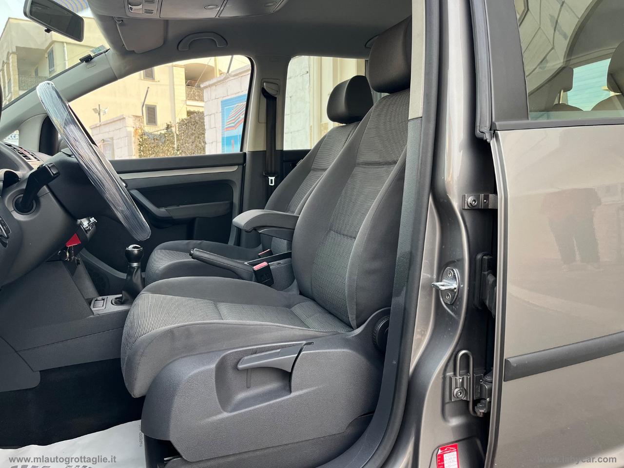 VOLKSWAGEN Touran 2.0 Highline Ecofuel