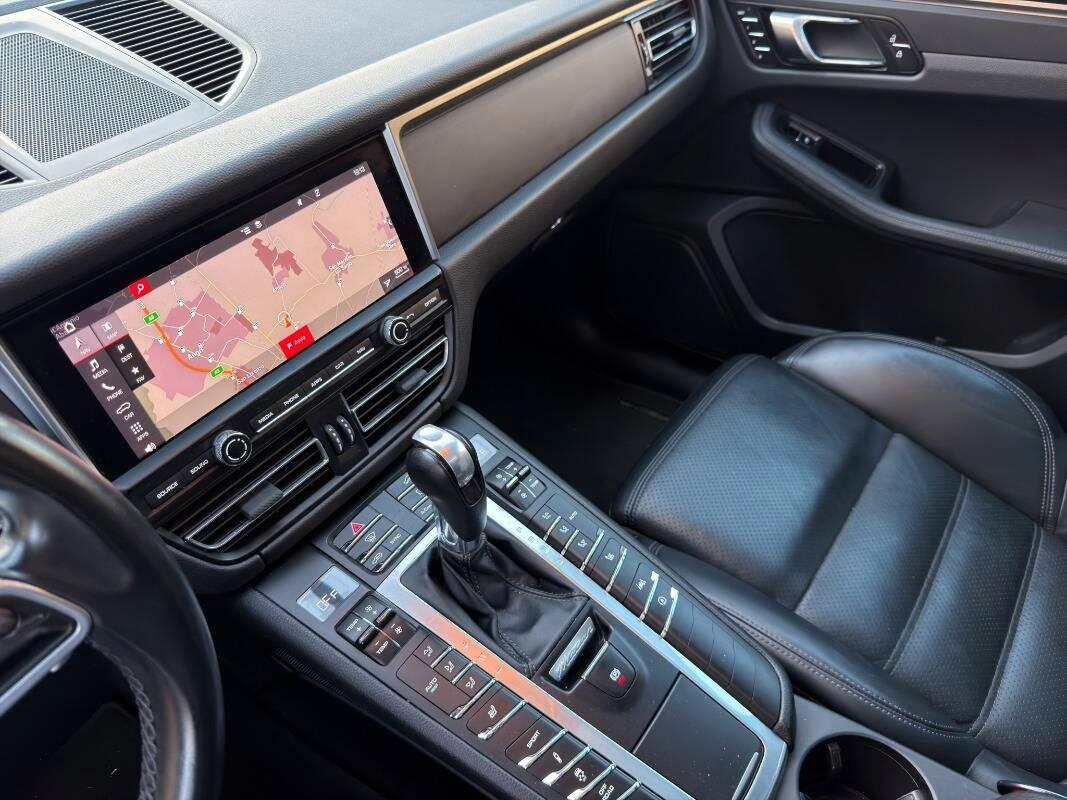 Porsche Macan 2.0 245cv pdk