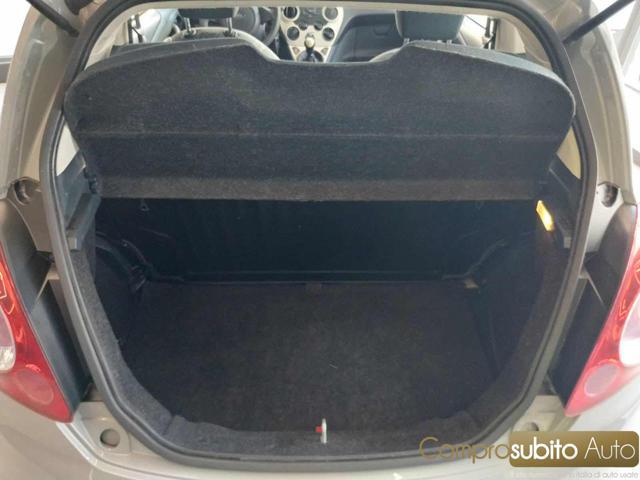 FORD Ka+ 1.2 8V 69CV ( Garanzia 12 Mesi)
