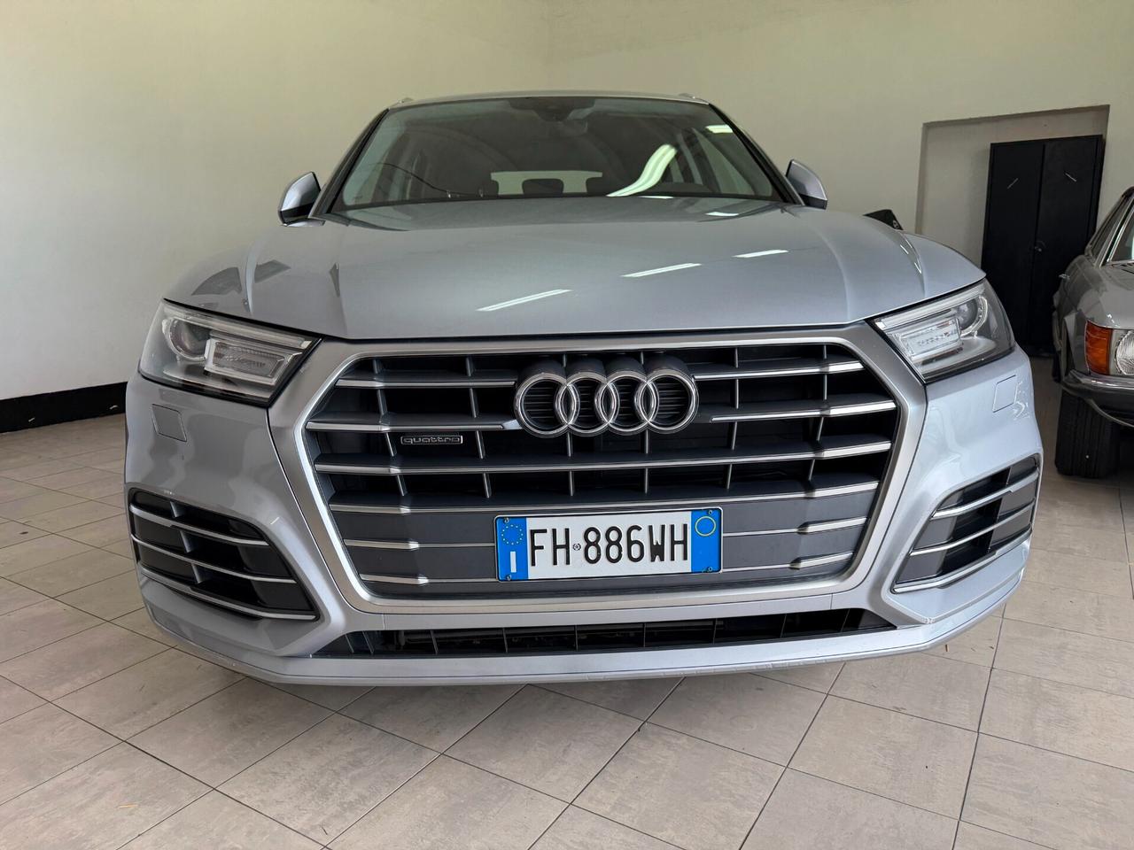 Audi Q5 2.0 TFSI quattro S tronic Business Sport KM 112000