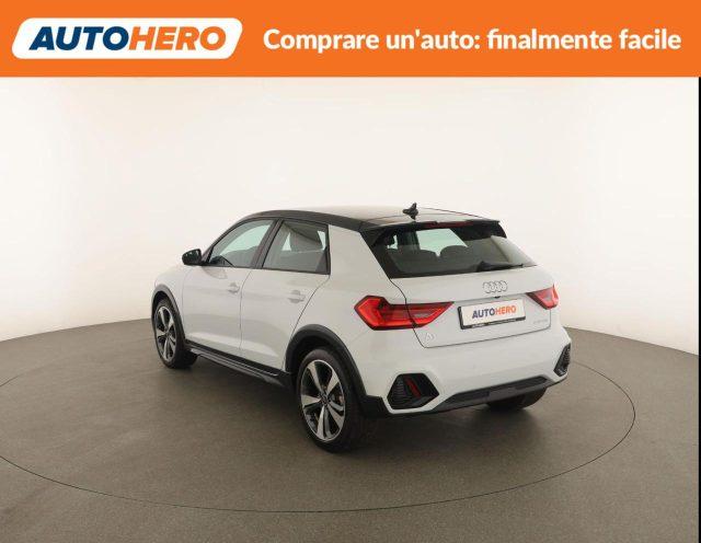 AUDI A1 allstreet 30 TFSI Identity Contrast