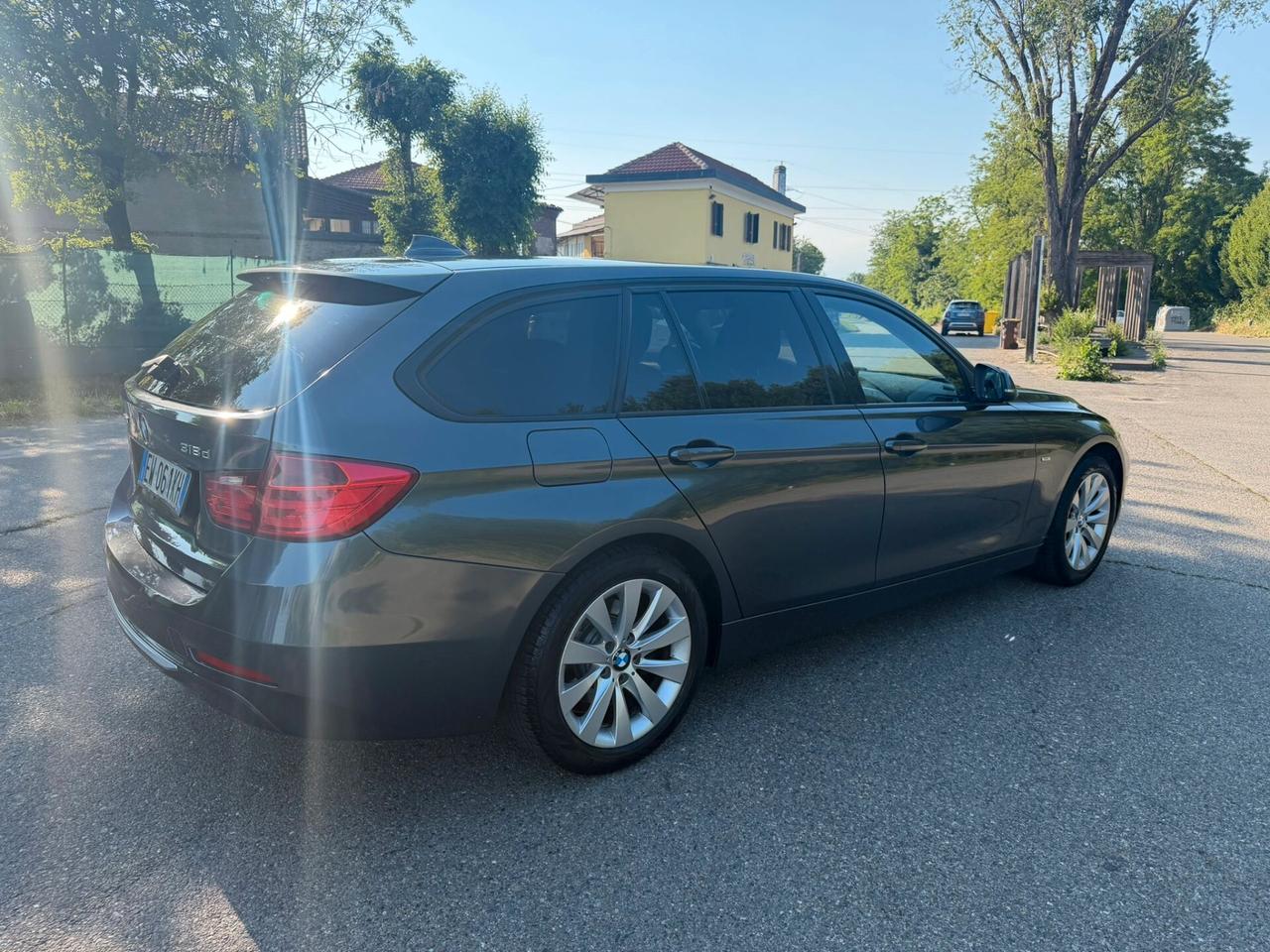 Bmw 318d xDrive Touring