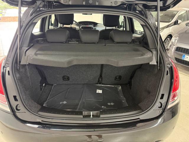 LANCIA Ypsilon 1.0 FireFly 5 porte S&S Hybrid Platino