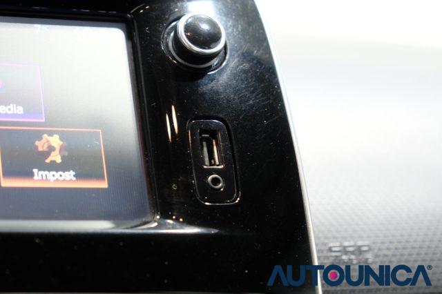 RENAULT Clio DCI 8V 90 CV 5 PORTE LIFE NEOPATENTATI