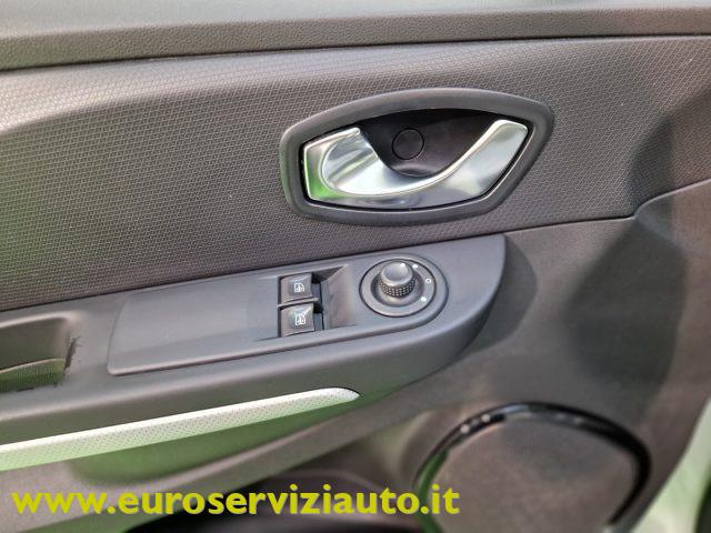 RENAULT Clio dCi 8V 90 CV EDC Start&Stop 5 porte Energy Duel