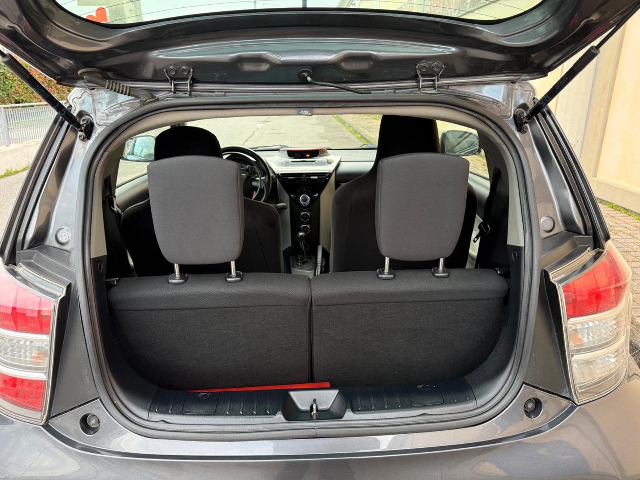 Toyota iQ 1.0 Sol .Guidasimplex … Automatica