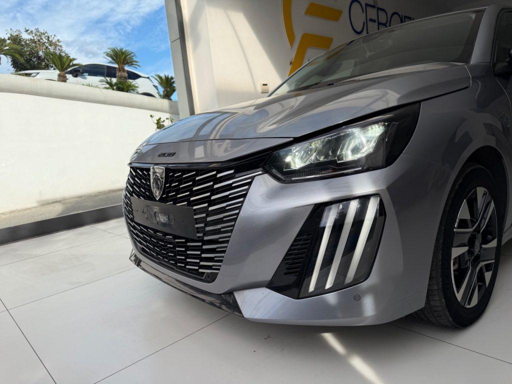 Peugeot 208 Hybrid 110 e-DCS6 Allure da €199,00 mensili