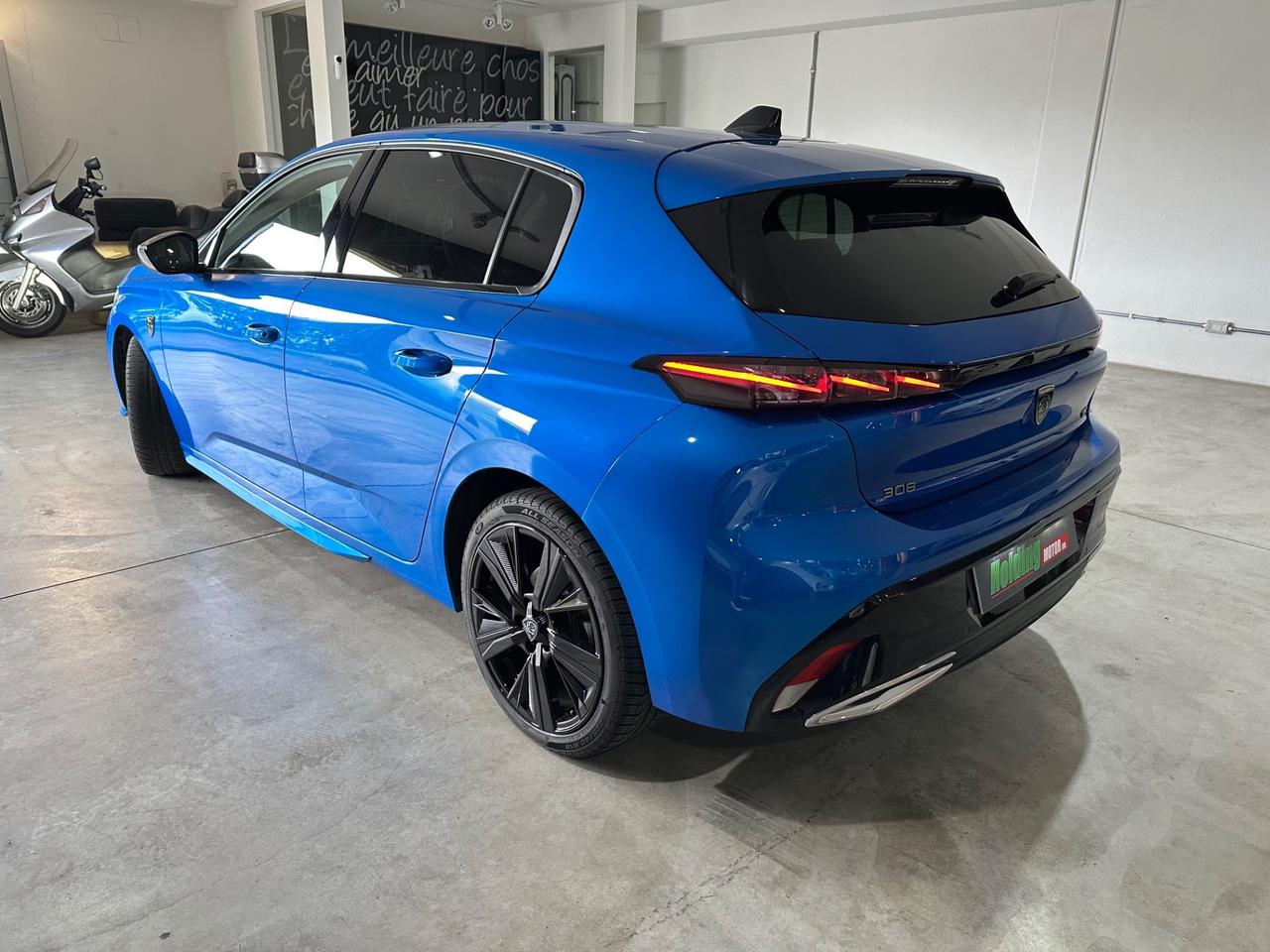 Peugeot 308 BlueHDi 130 S&S EAT8 GT