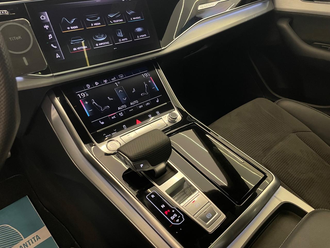 Audi Q8 50 TDI 286 CV quattro tiptronic Sport