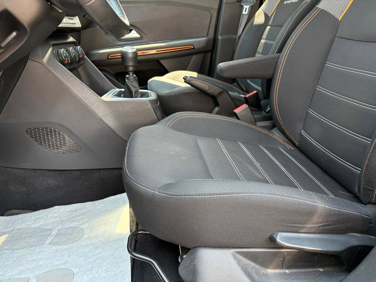 Dacia Sandero Stepway 1.0 TCe 100 CV ECO-G Comfort