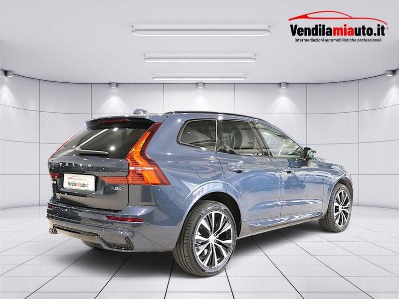 Volvo XC60 XC60 2.0 b4 Plus Dark awd auto