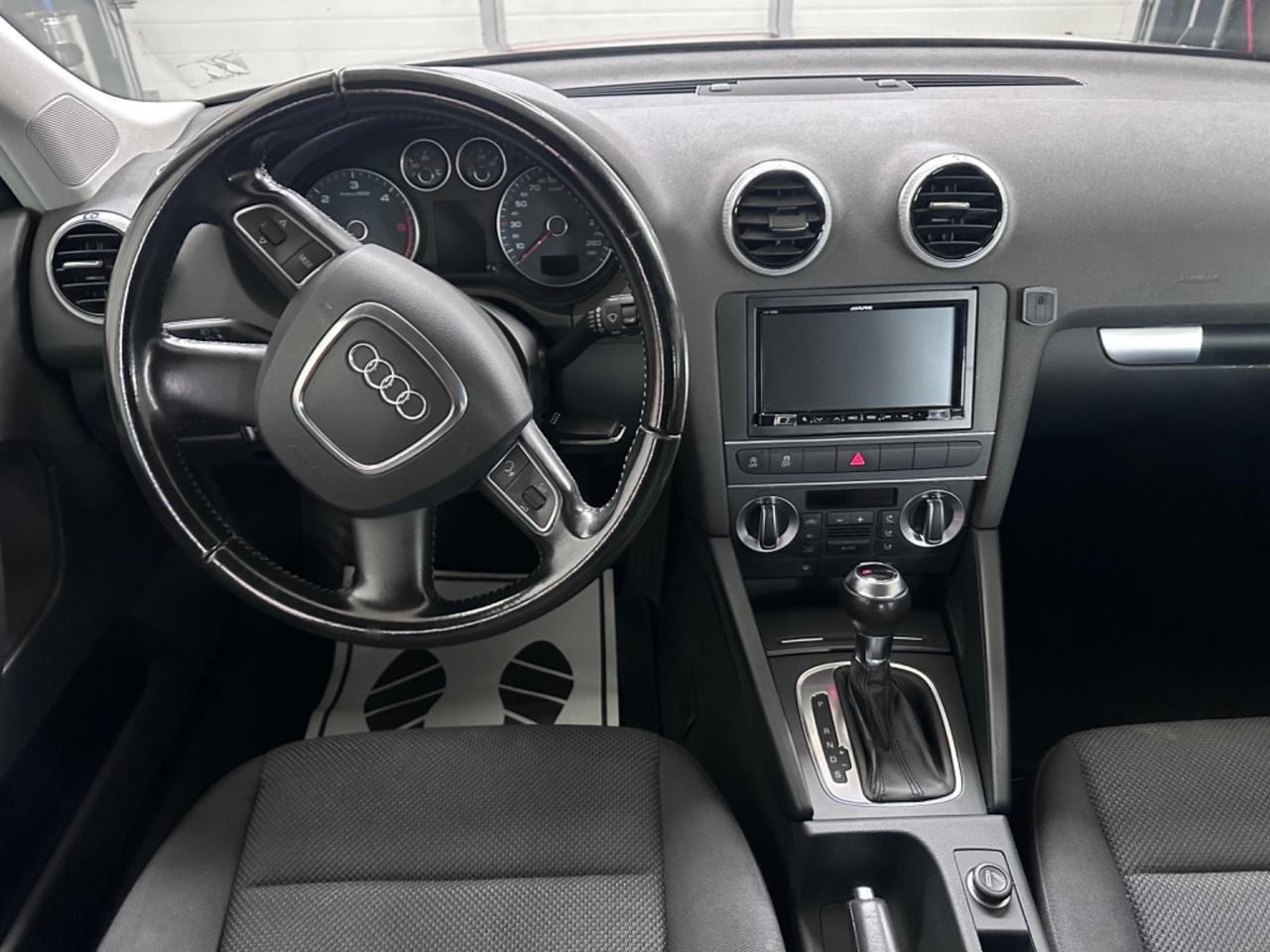 Audi A3 1.6 TDI 105 CV CR S tronic Attraction