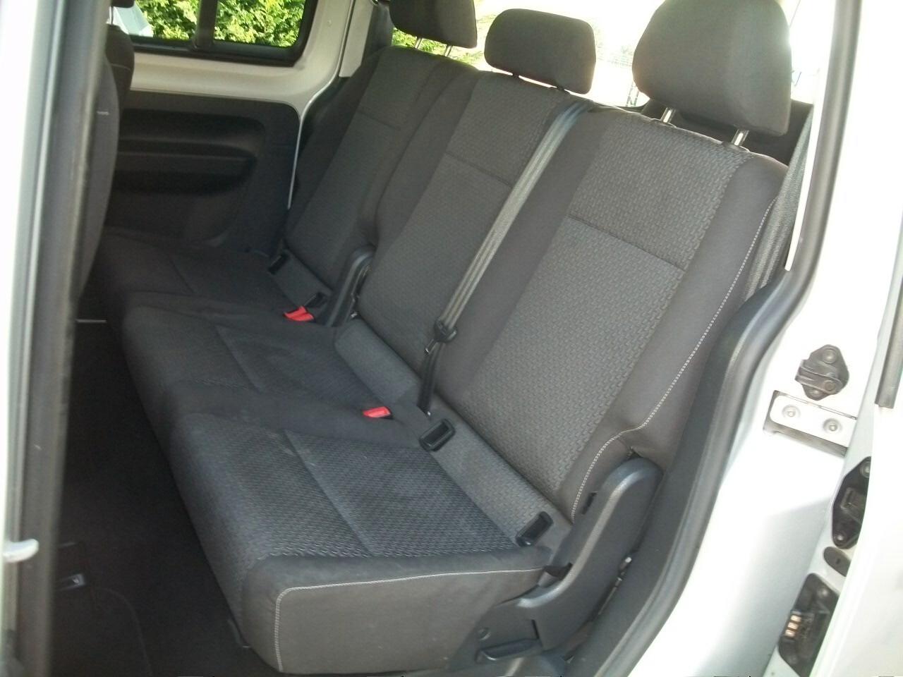 Volkswagen Caddy 1.4 TGI DSG Comfortline Maxi N 7 POSTI A SEDERE GARANZIA UN ANNO