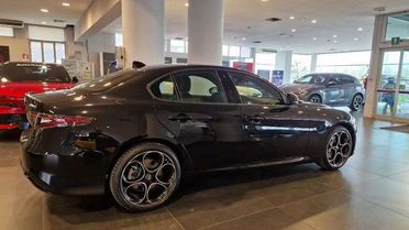 Alfa Romeo Giulia 2.2 Turbodiesel 160 CV AT8 Sprint + Cerchi 19'