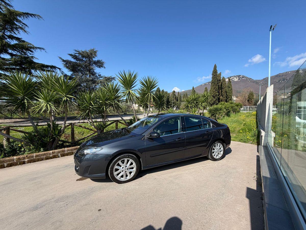 RENAULT - Laguna - 2.0 dCi 150CV 4Control