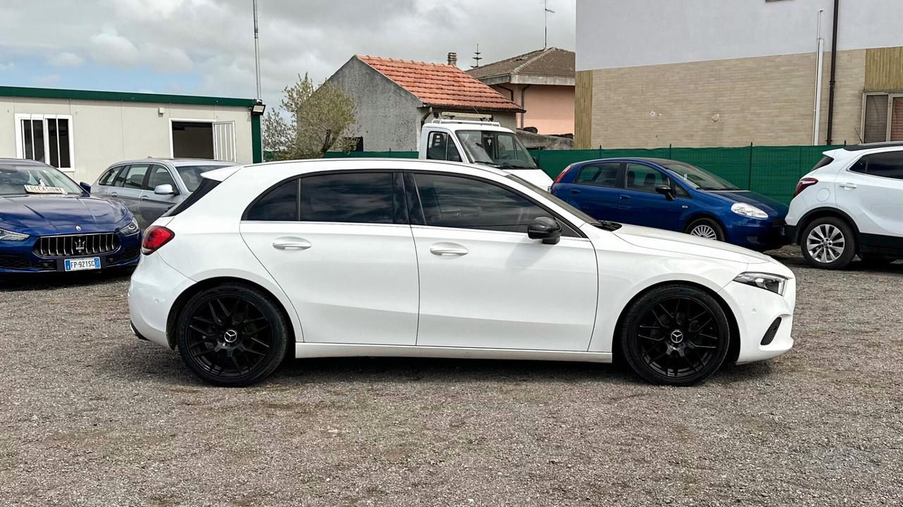 Mercedes-benz A 180 d Automatic Premium