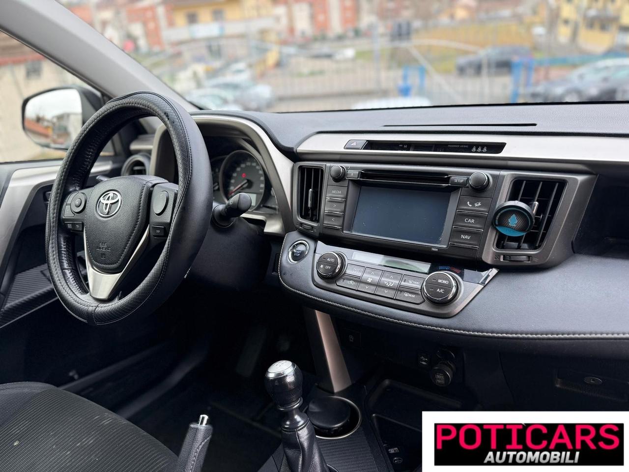 Toyota RAV4 2.0 D-4D 2WD Active