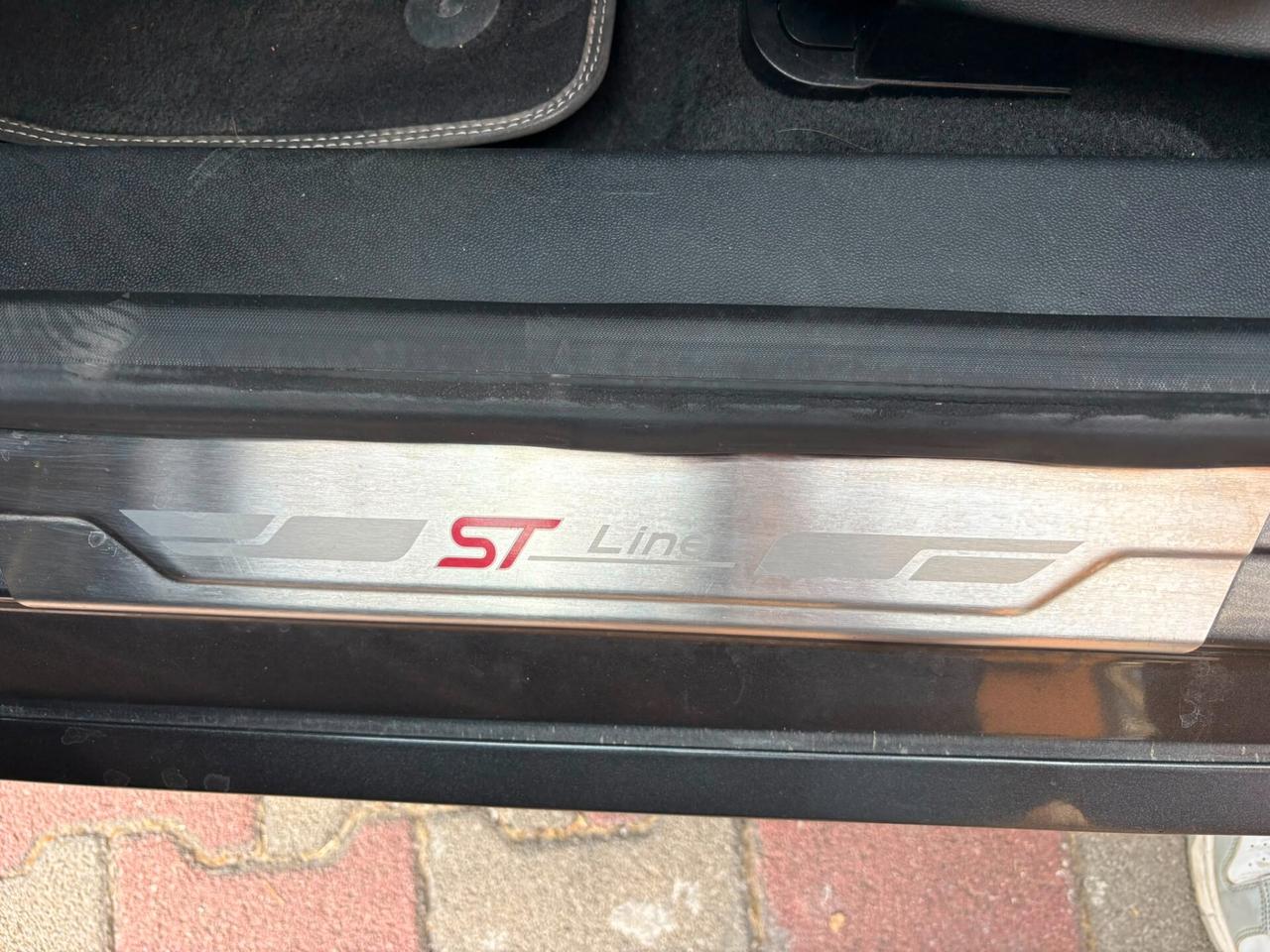 Ford Fiesta 1.5 TDCi 5 porte ST-Line