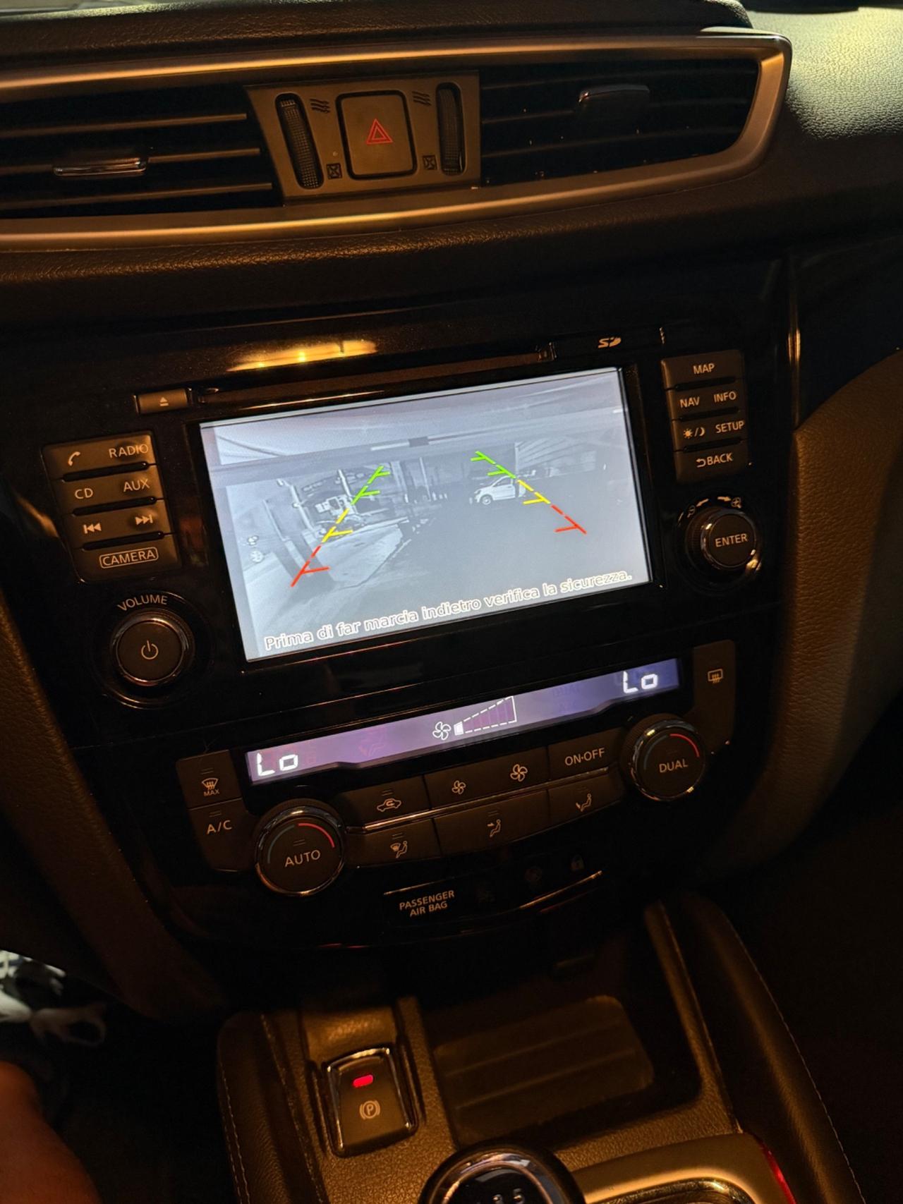 Nissan Qashqai 1.5 dCi N-Connecta