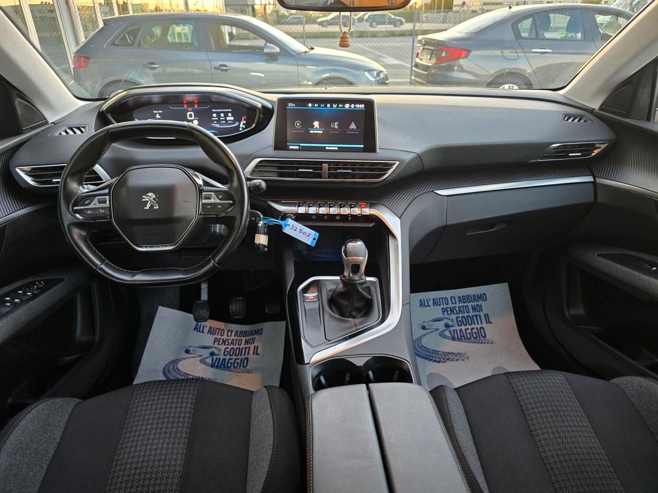 Peugeot 5008 BlueHDi 130 S&S Business NEOPATENTATI