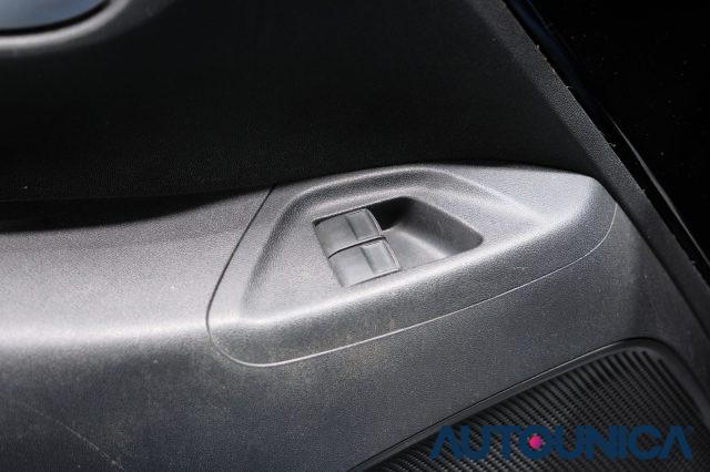 TOYOTA Aygo CONNECT 1.0 VVT-i 72 CV 5 PORTE X-WAVE NEOPATENTAT