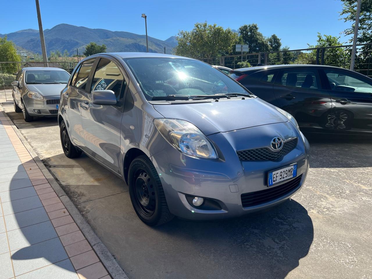 Toyota Yaris 1.0 5 porte Sol GPL