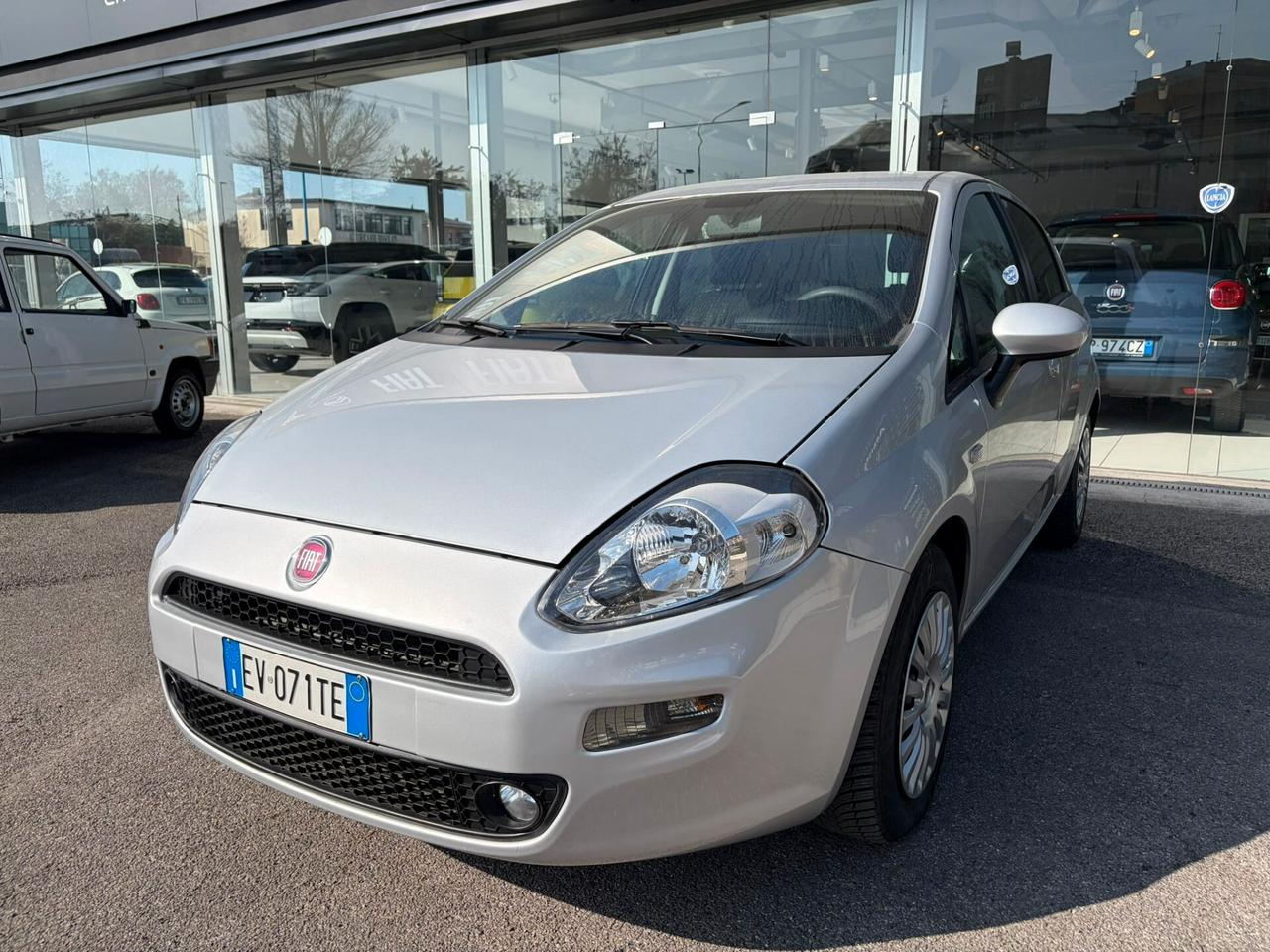 Fiat Punto 1.2 8V 5 porte Street