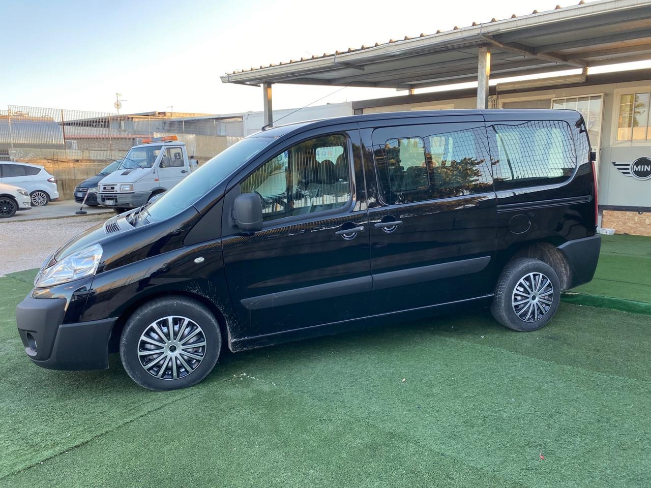 Citroen Jumpy 2.0 HDI 9 Posti 2014