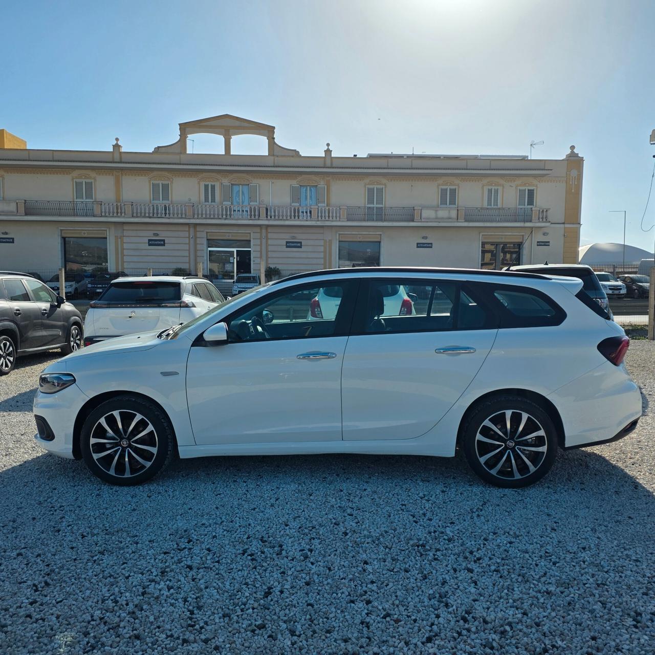 Fiat Tipo 1.6 Mjt S&S SW Lounge