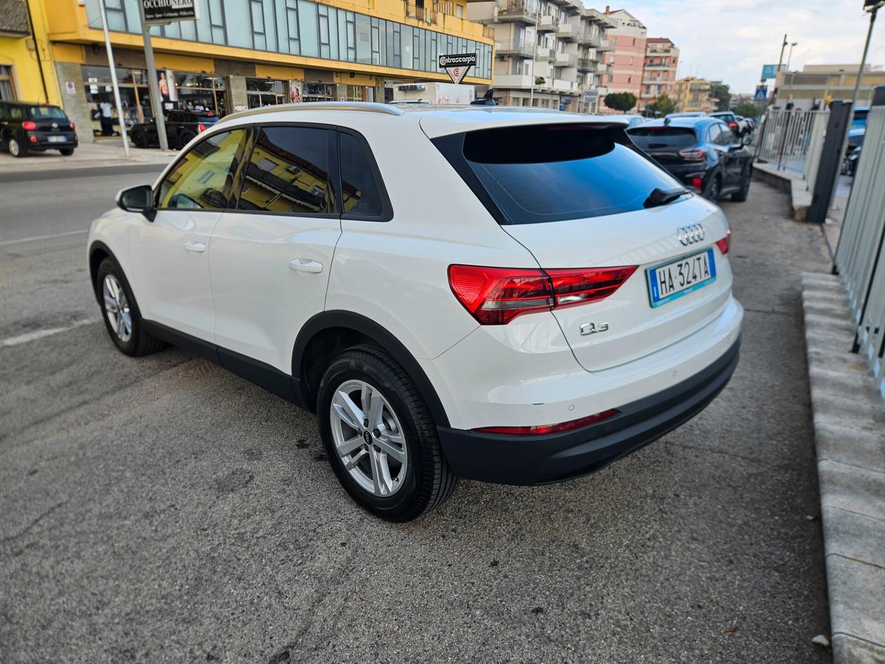 Audi Q3 35 TDI Business Advanced 2.0 Tdi 150cv